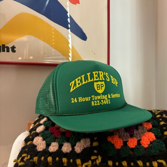 Vintage Other - Vintage 90s Deadstock Mesh Trucker Snapback Zeller’s BP 24 Hour Towing S…